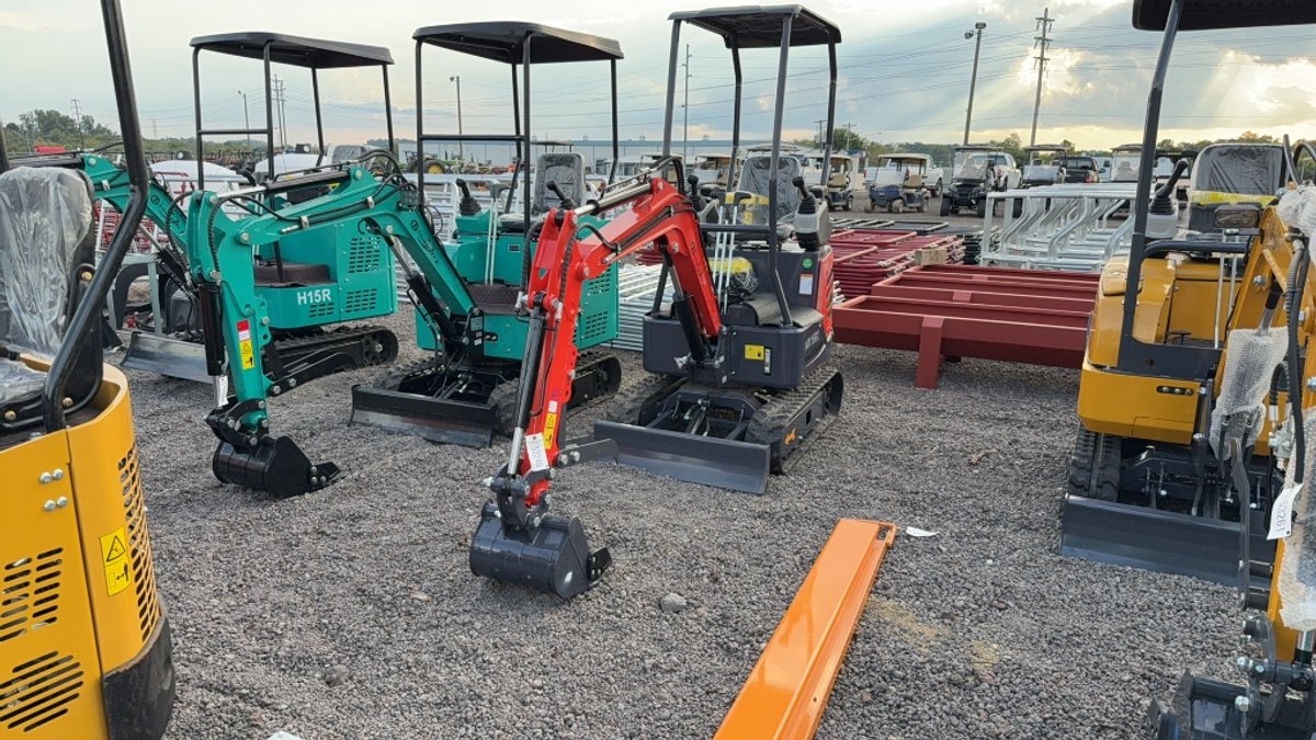 2025 CFG MX15RX MINI EXCAVATOR