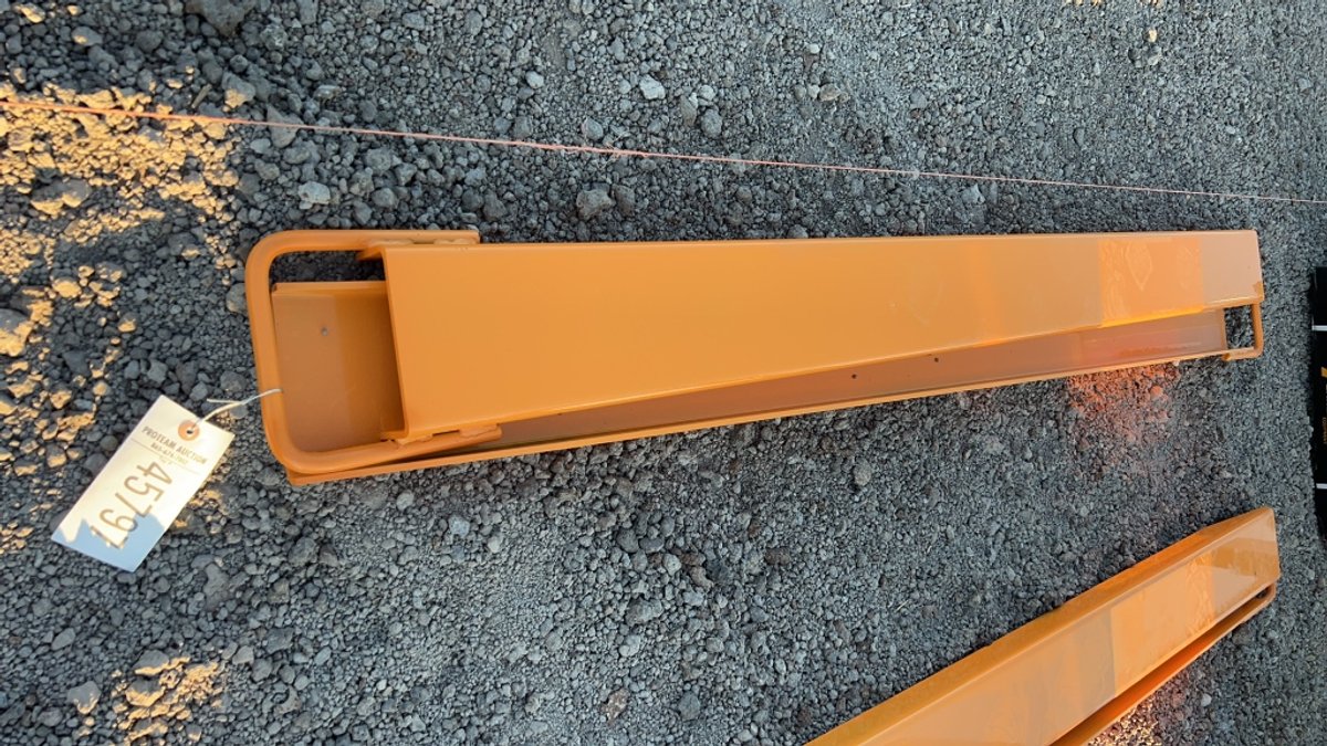 WOLVERINE 72" PALLET FORK EXTENSIONS