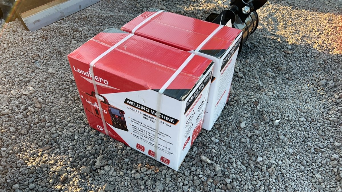 QTY 2) LANDHERO MIG WELDER