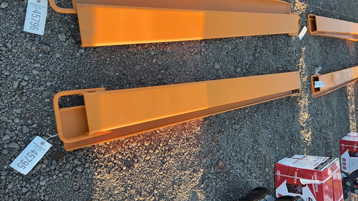 WOLVERINE 72" PALLET FORK EXTENSIONS