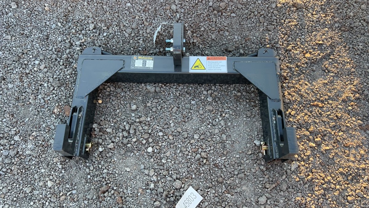 WOLVERINE 3 POINT HITCH QUICK HITCH