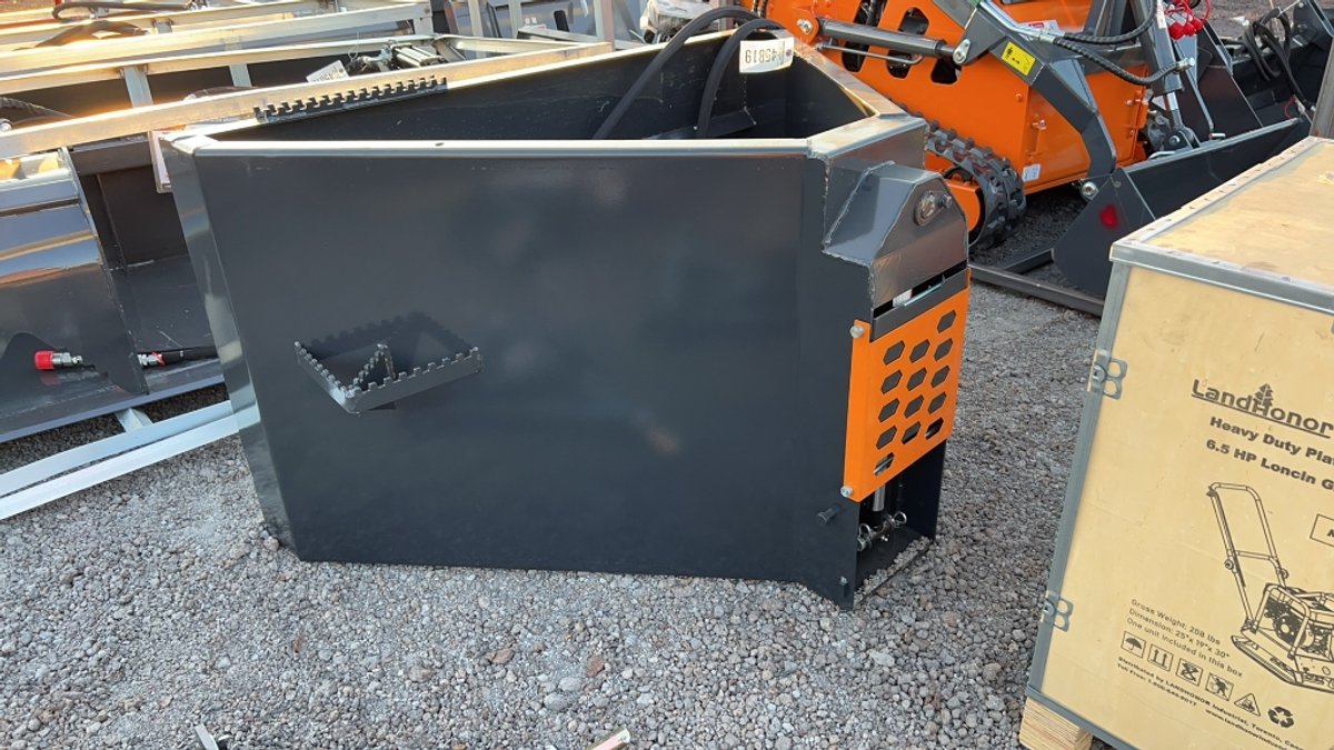 WOLVERINE SKID STEER CONCRETE BUCKET