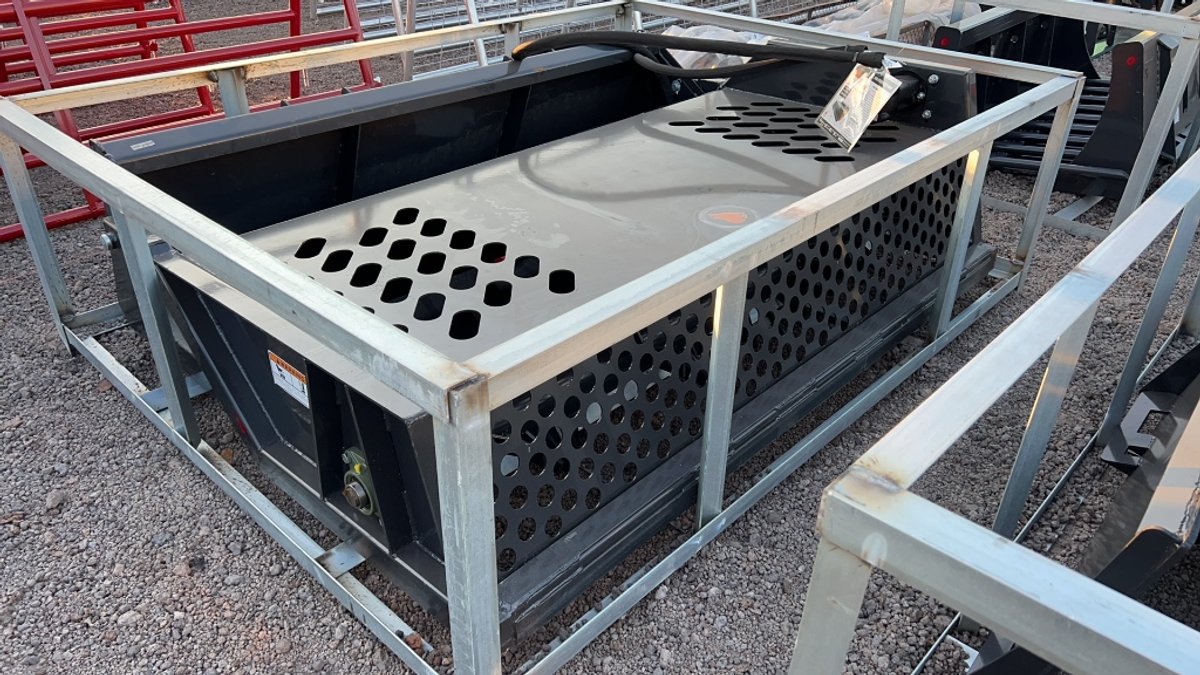 WOLVERINE SKID STEER ROCK PICKING BUCKET