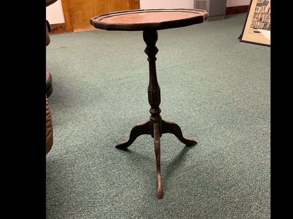 12x20 Small Pie Crust Table