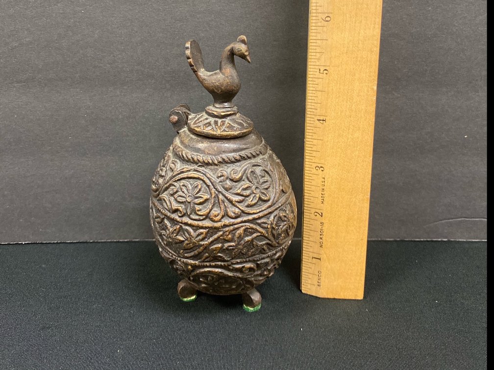 Bronze/metal inkwell or incense burner 