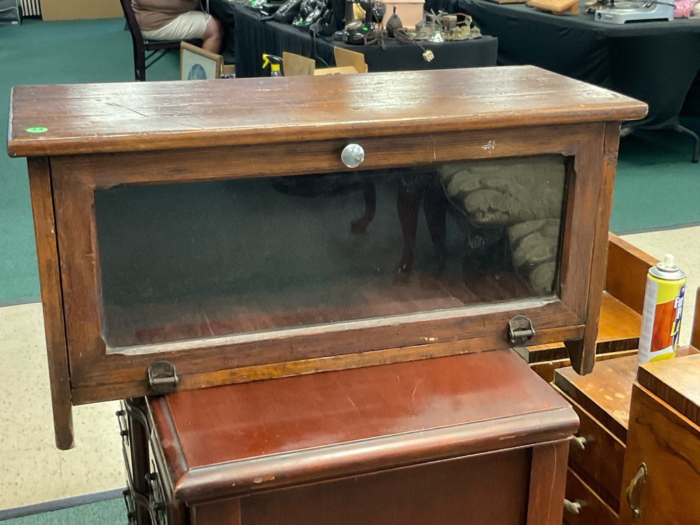 27x14x10 Barrister Case 