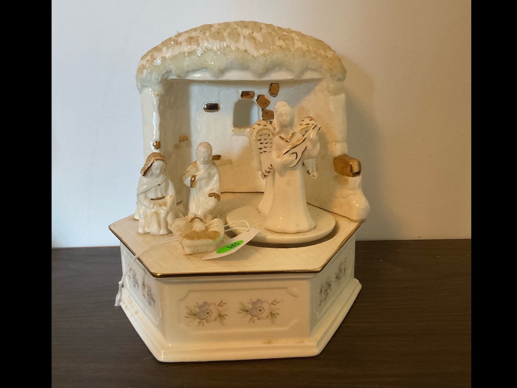 Musical Manger Scene  BR1