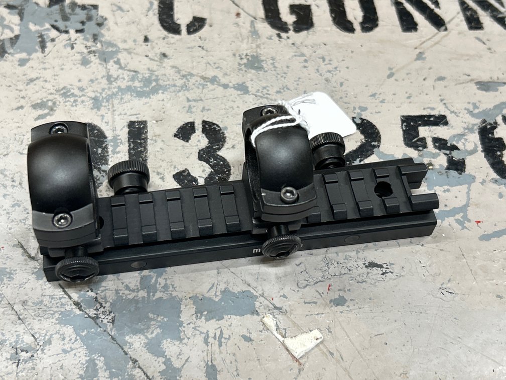Monstrum Scope Mount