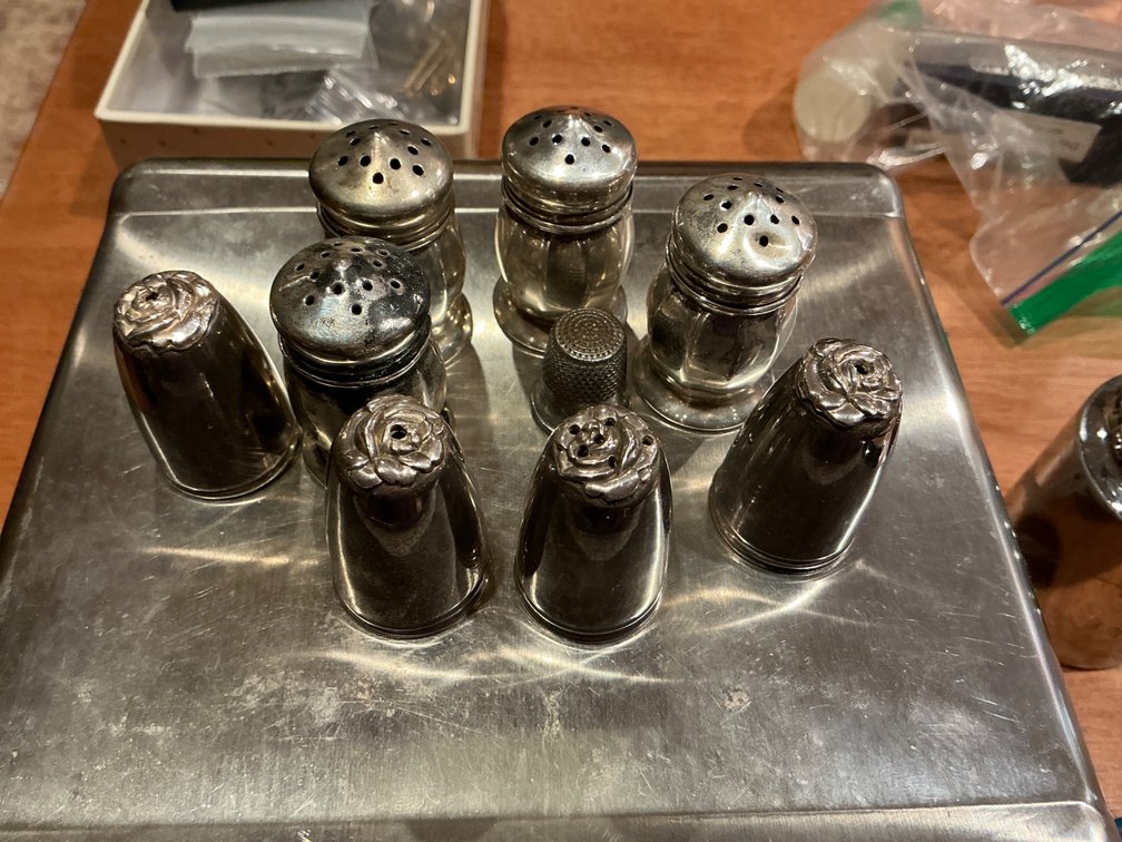 Lot of Sterling Silver Shakers and Thimbles, 75.7 Grams, 925 Silver