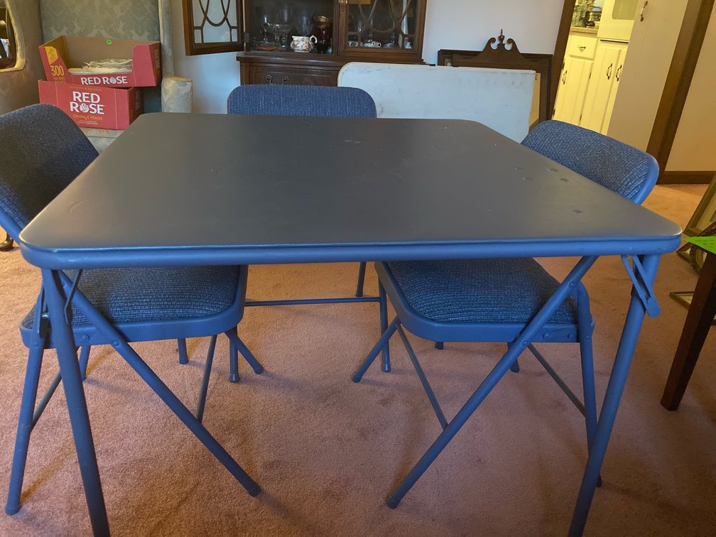 Blue Card table 4 chairs