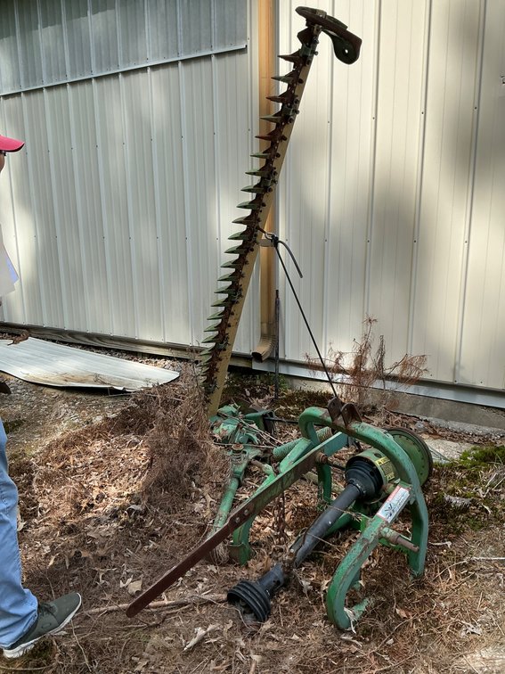 Manually Operated Sickle Bar Mower for Agricultural Use