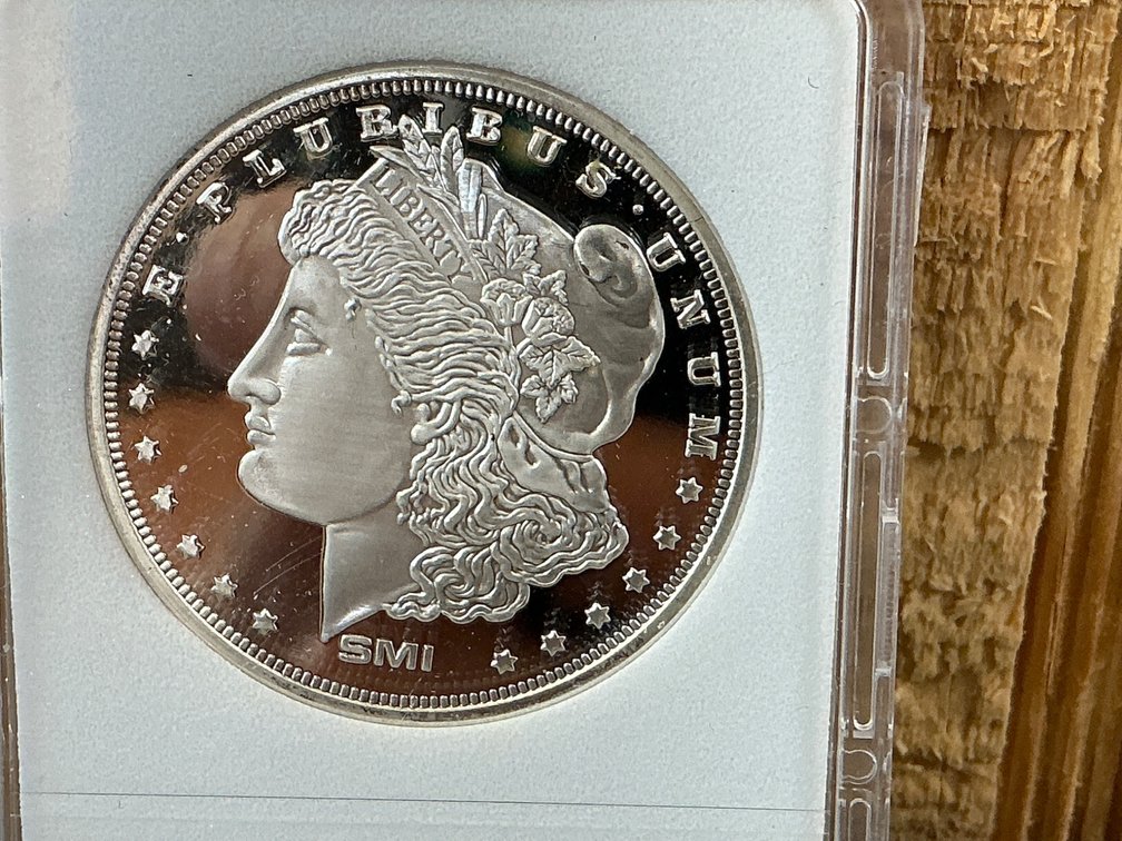 Sunshine Minting 1 Troy Oz .999 Fine Silver Round Featuring Morgan Design