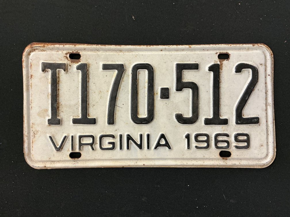 1969 Virginia Truck License Plate Tag T170-512