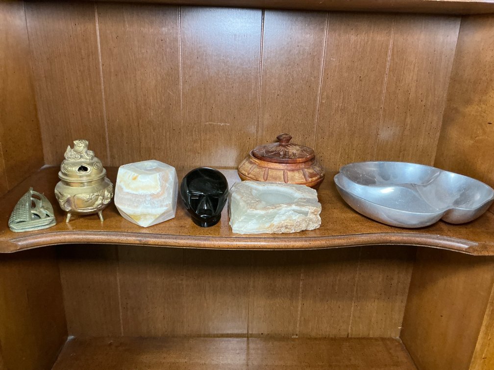 Decorative Items Featuring Onyx and Metal Objects