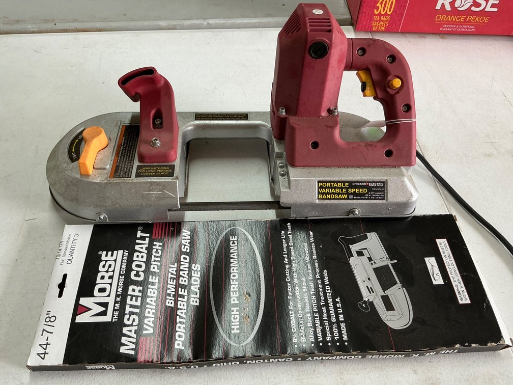 Chicago Electric Portable Variable Speed Bandsaw With Extra Blade