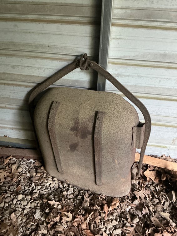 Iron Hanging Coal or Grain Scoop with Frame