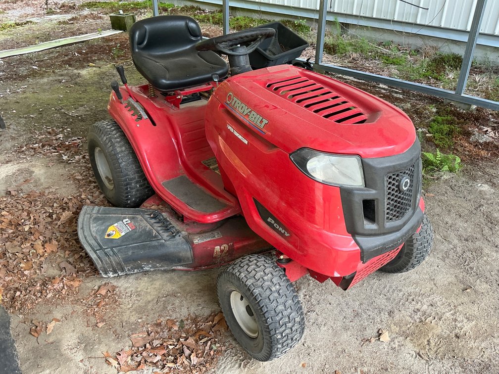 Troy-Bilt Pony 7-Speed Riding Lawn Mower with New Battery