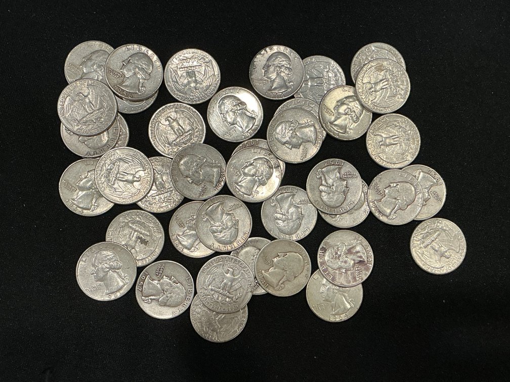 $10.00 Face Value Mixed Dates US Silver Quarters 40 Coins