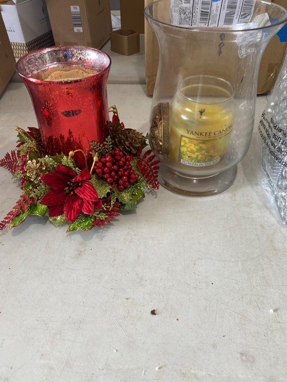 Decorative Candle Holders and Accessories