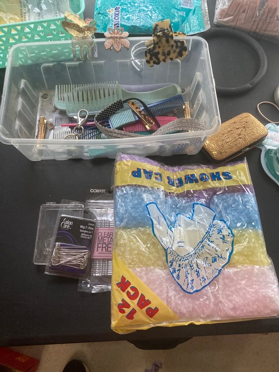 Hair Accessories, Grooming Tools, and Shower Caps