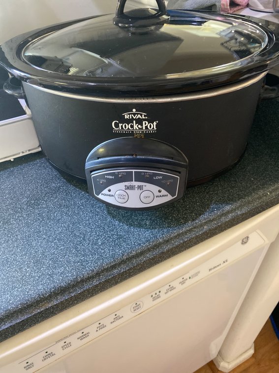 Rival Crock-Pot Slow Cooker With Programmable Settings. K