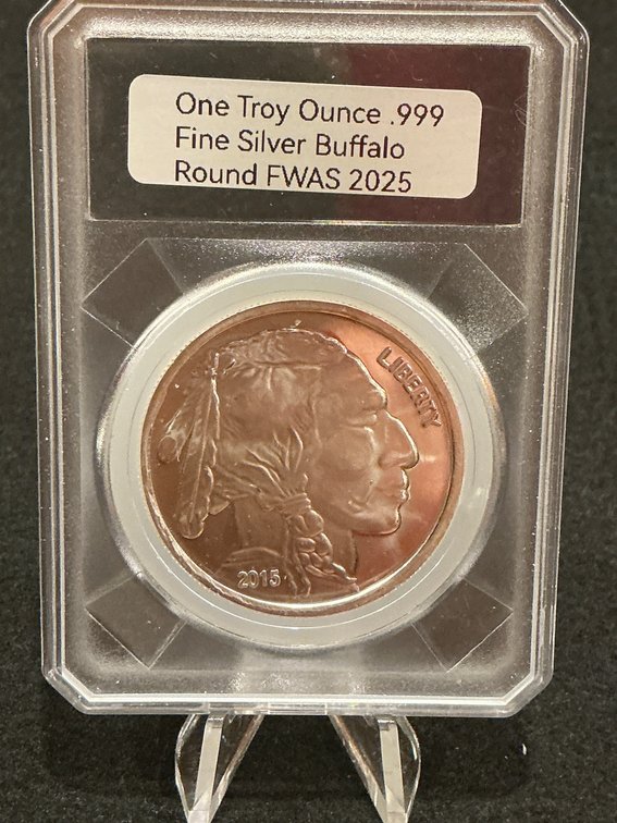 2025 One Troy Ounce .999 Fine Silver Buffalo Round in Protective Case