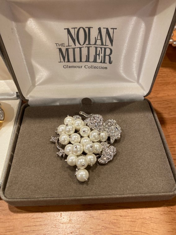Nolan Miller Glamour Collection Jewelry Set of Four Pieces