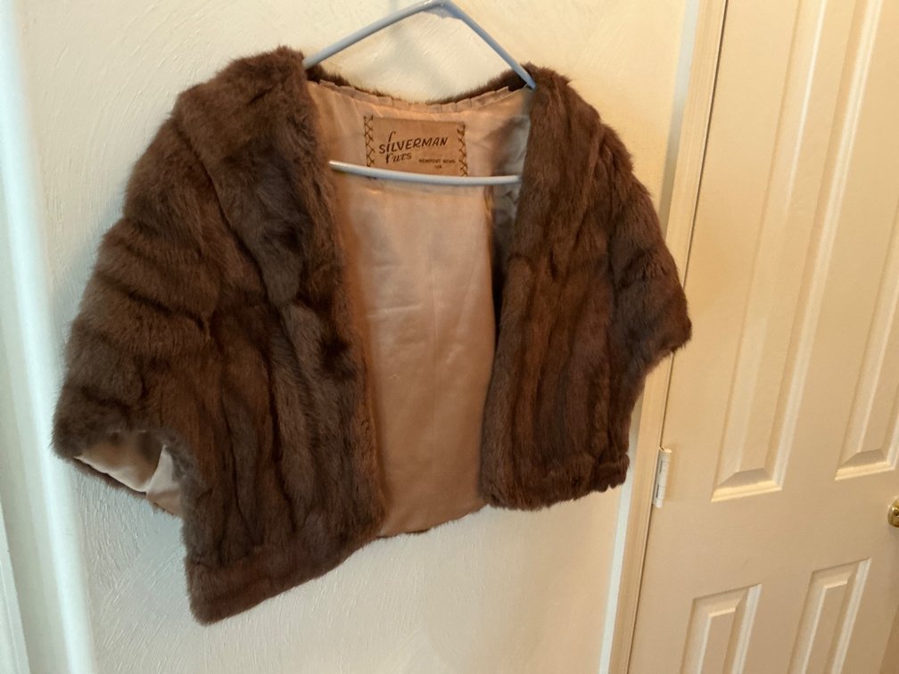 Silverman Furs Shaw from Newport News, Virginia