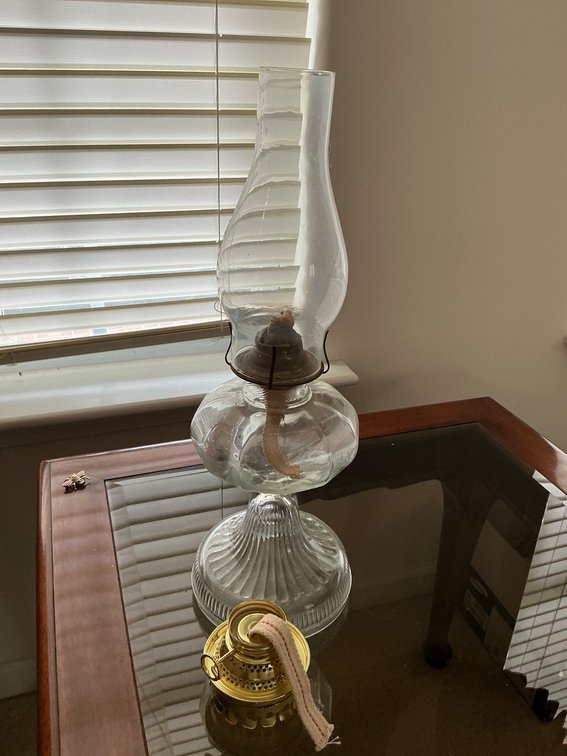18-Inch Oil Lamp with Glass Chimney and Brass Burner