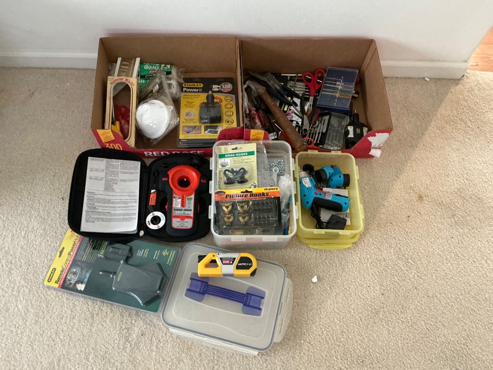 Hand Tools, Power Tools, Accessories, and Hardware in Mixed Sets
