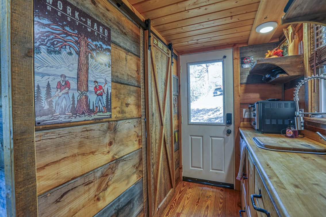 Image for Get Farther Away Cabin Rentals - 1900 Woodland Way. Newport, TN. Timed Reserve Auction