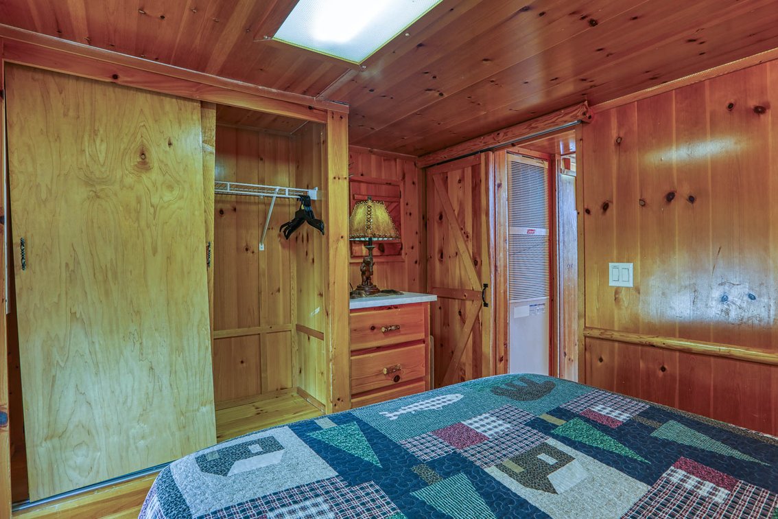 Image for Get Farther Away Cabin Rentals - 1900 Woodland Way. Newport, TN. Timed Reserve Auction