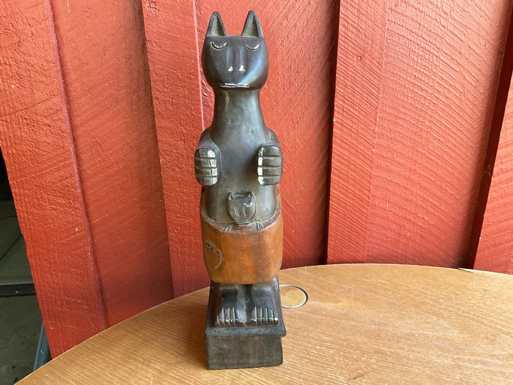Cat and Kitten Wood Carving 