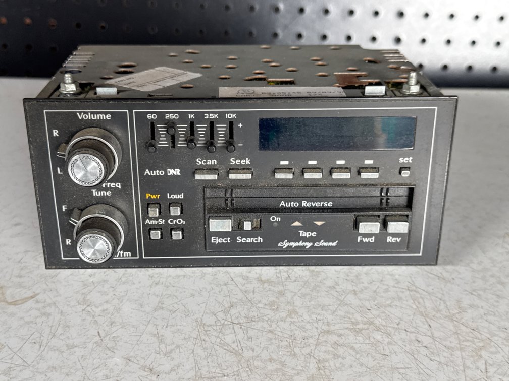 Delco Symphony Sound In-Dash AM/FM Cassette Car Radio
