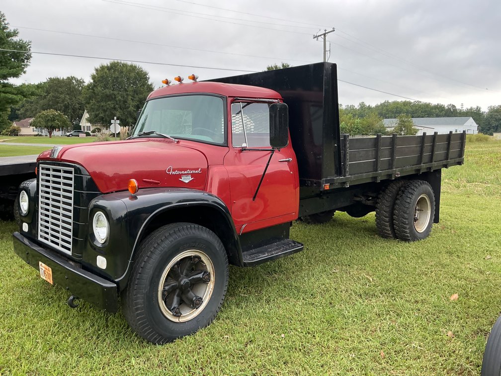 1965 International Loadstar 1600 Stake Bed Truck