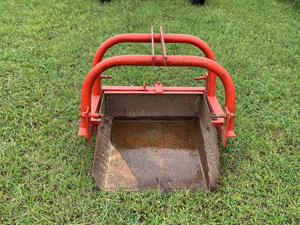 3-Point Hitch Tractor Dirt Scoop Attachment
