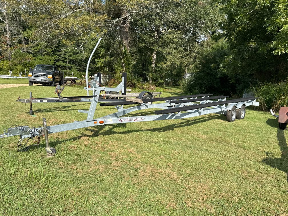 Yacht Club Tandem Axle Pontoon Boat Trailer