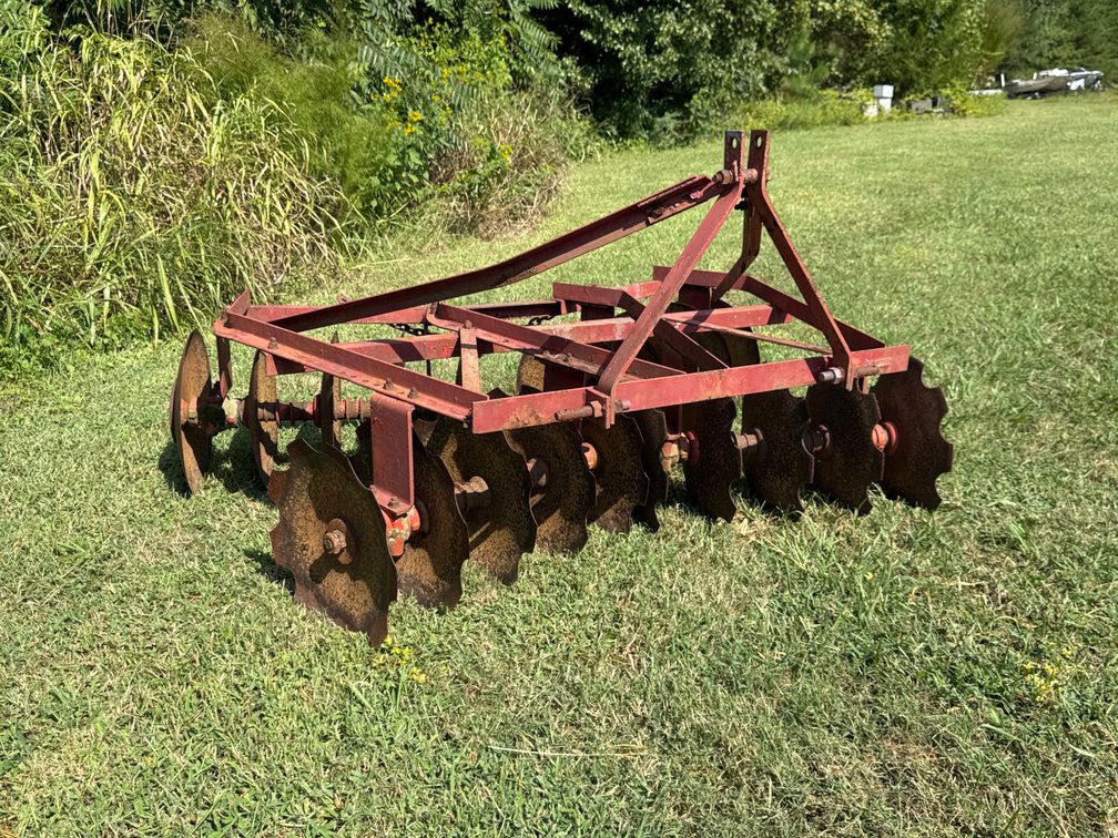 Independent Mfg. Co. 3-Point Hitch Disc Harrow