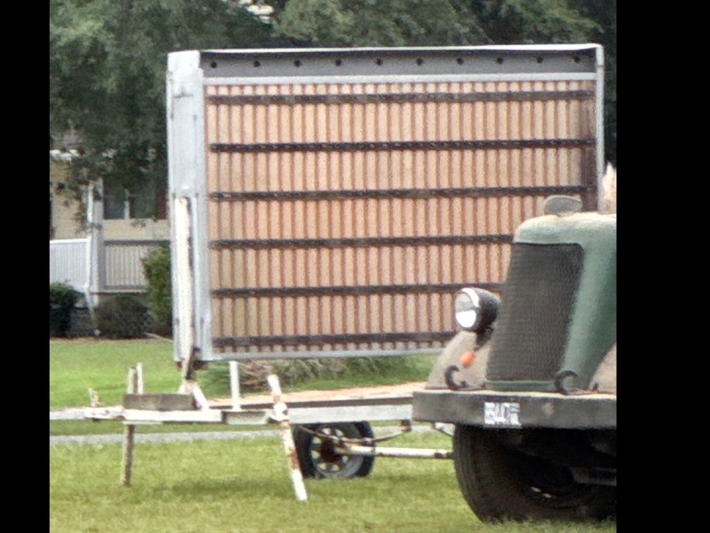 Trailer-Mounted Mechanical Display Board with Marquee Letters