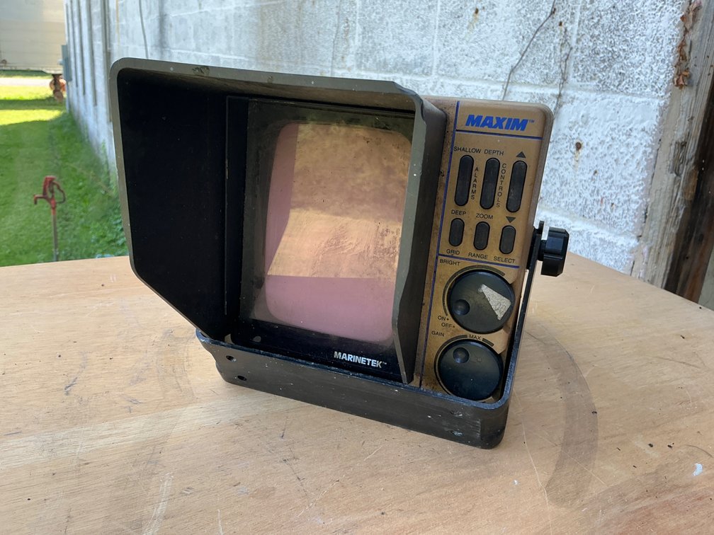 Marinetek Maxim MAX 6 Marine Depth Sounder