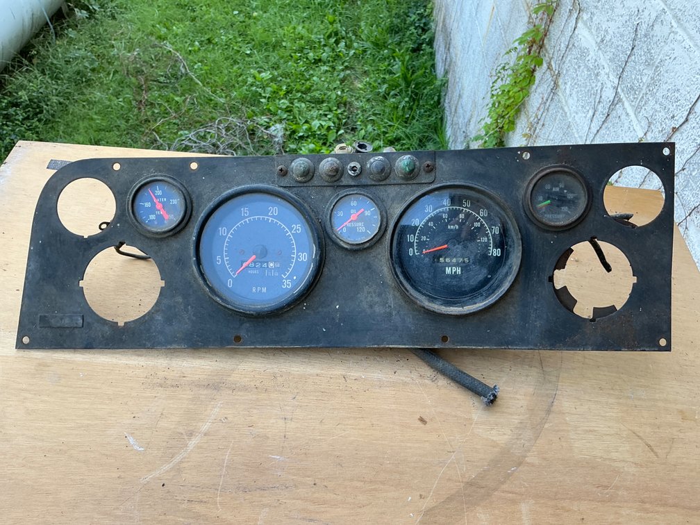 Vehicle Instrument Cluster Dash Panel
