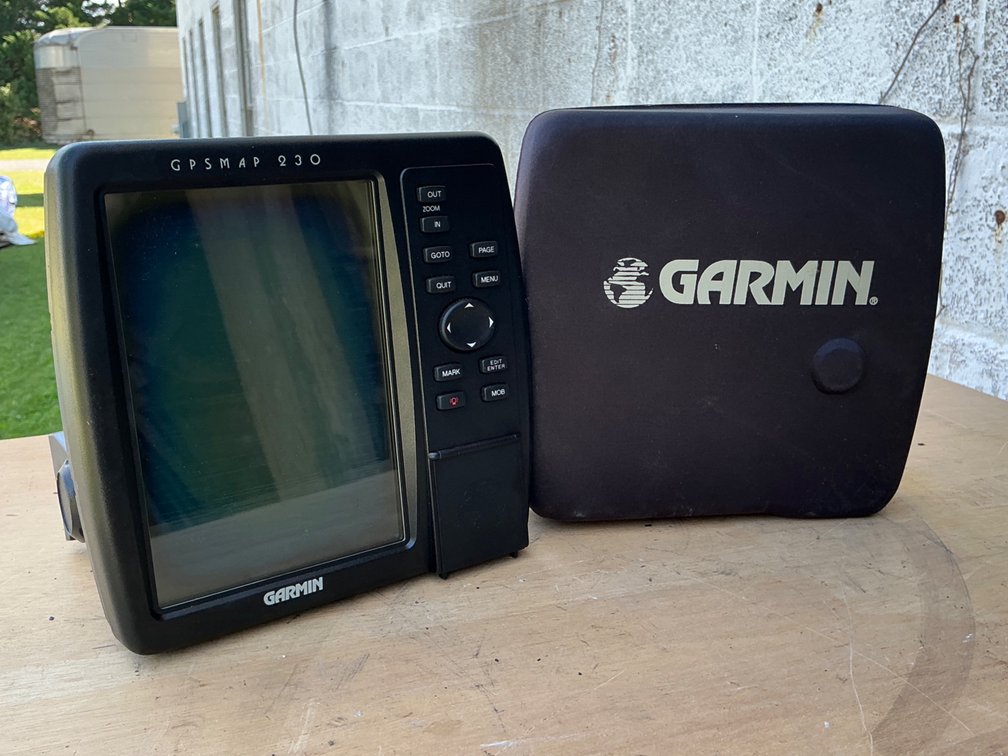 Garmin GPSMAP 230 Marine Chartplotter