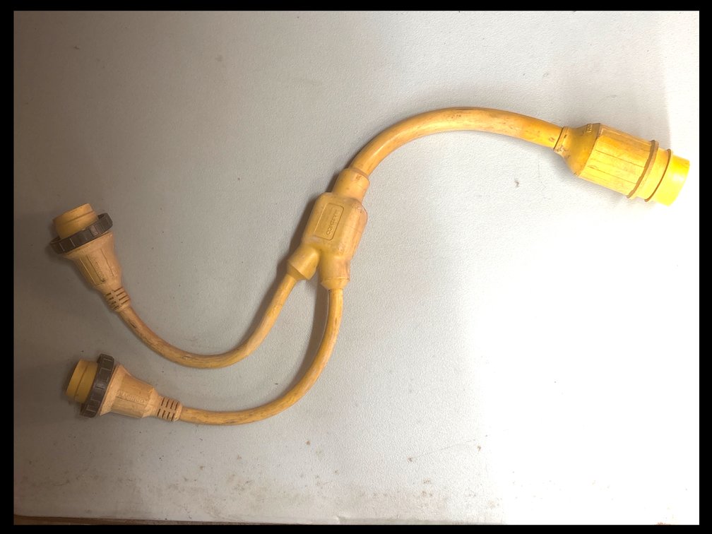 Marinco Shore Power Y-Splitter Adapter Cord