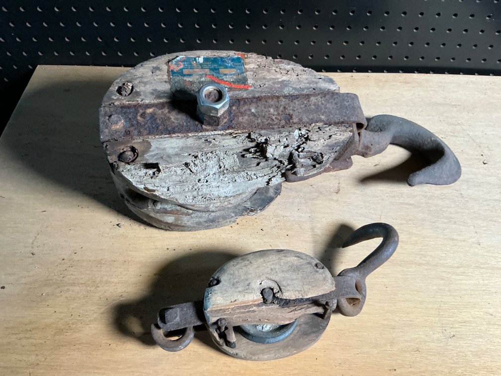 Wooden Pulley Blocks