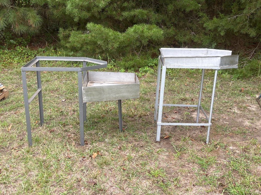Metal Culling Utility Stands with Trays