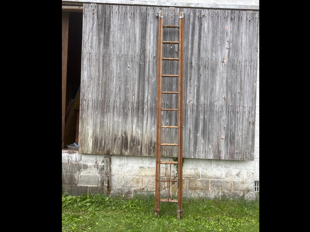 Wooden Extension Ladder