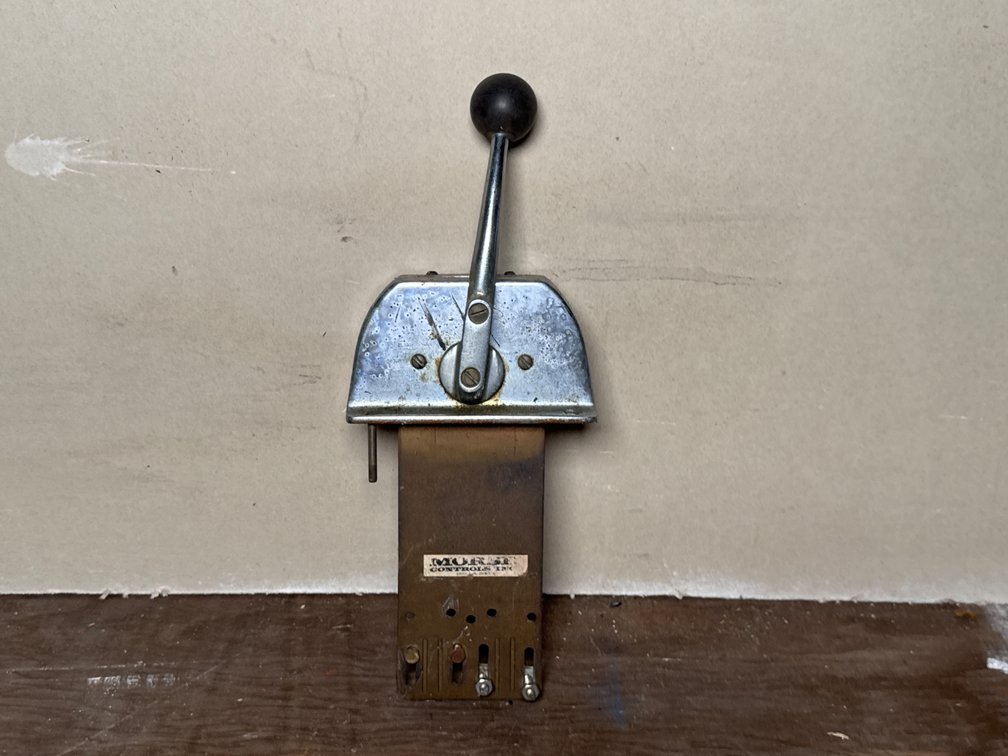 Marine Single-Lever Throttle and Shift Controls
