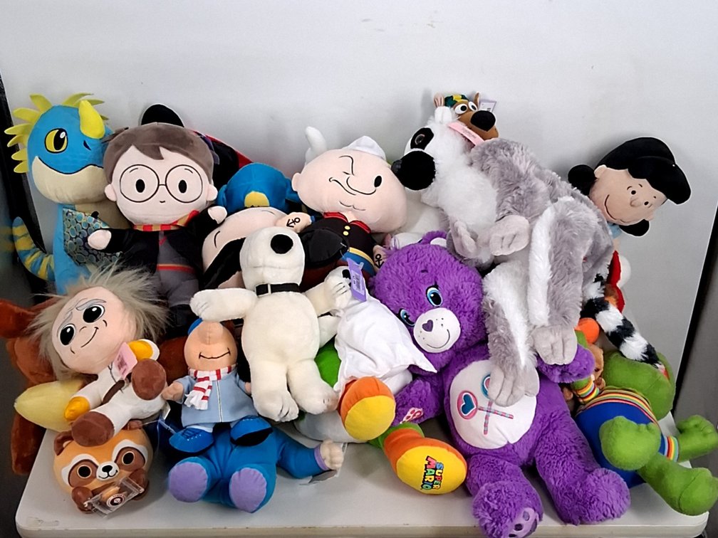 large lot of stuffies incl. Scooby Doo, Kermit