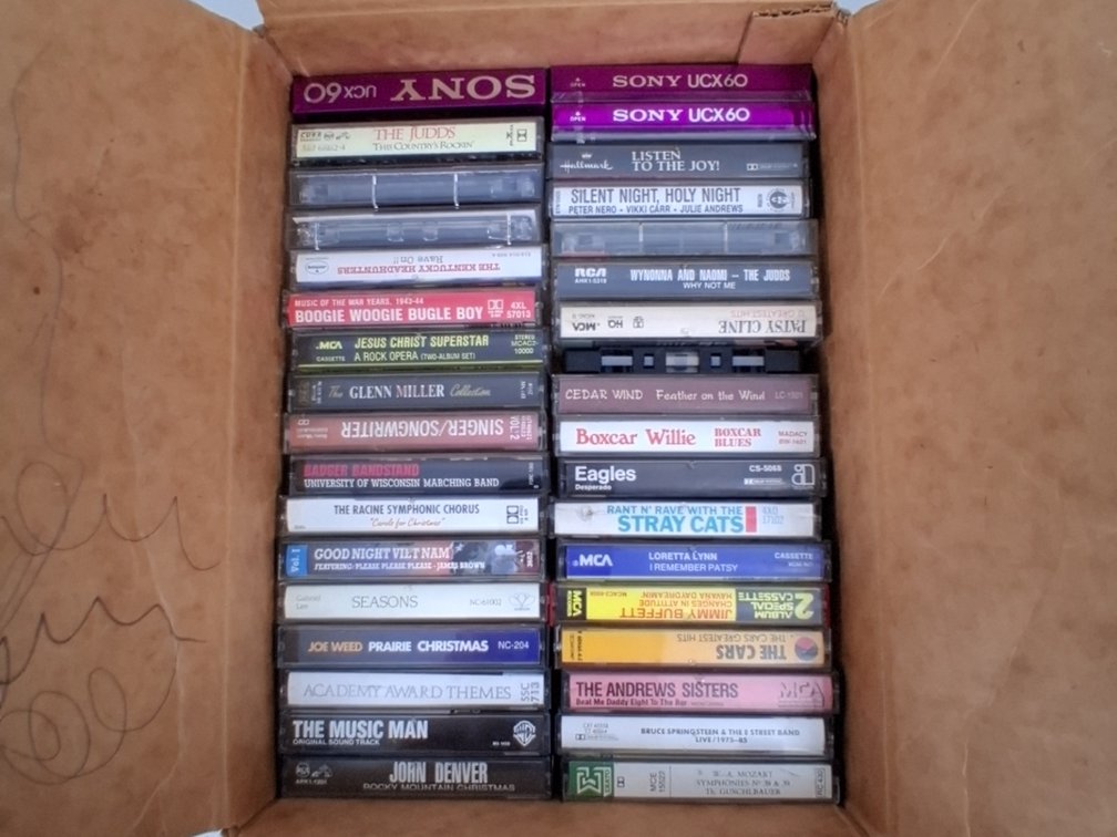 30 MOL cassette tapes incl. John Denver