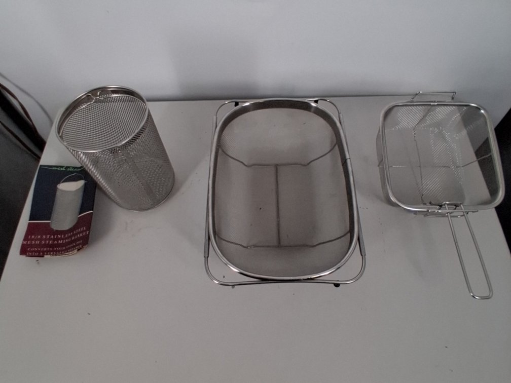 3 kitchen mesh strainers, largest is